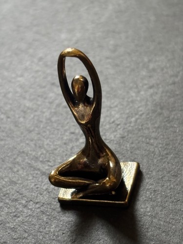 Yoga figur mann - figur, aus