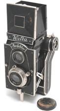 Vintage Welta Perfekta 120 film camera 6x6 w. Meyer Goerlitz Trioplan 3,5/7,5 N