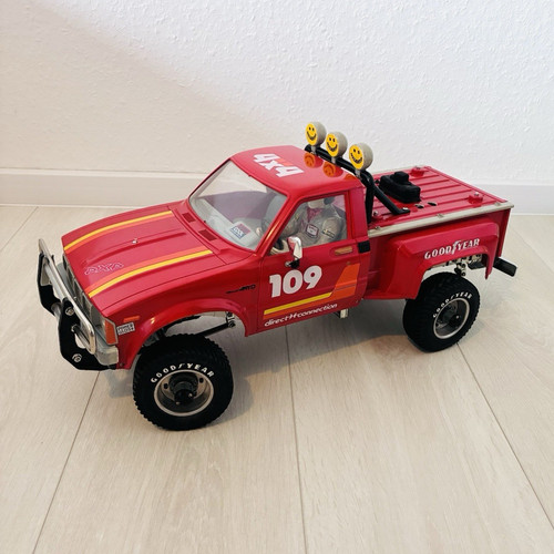 Tamiya toyota hilux 4x4 - tamiya,
