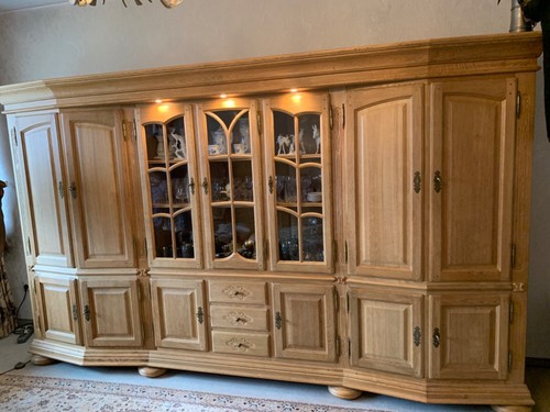 Wohnschrank eiche massiv - in,