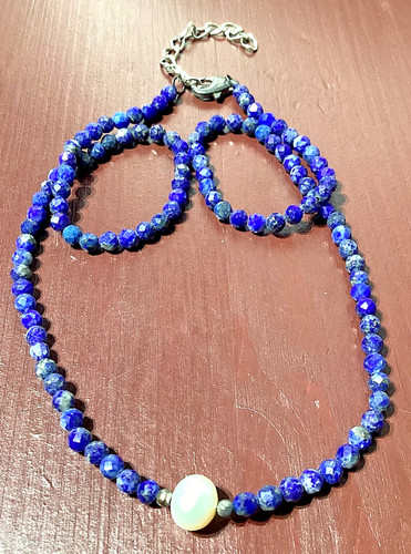 LAPISLAZULI