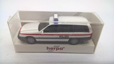 Herpa 042215 Opel Omega A Caravan Kombi Polizei Schweiz weiß rot in OVP (55)