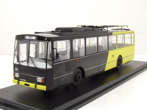 Skoda 14tr bus potsdam schwarz - 14tr,