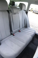 VW Passat 3C Kombi Avant Variant Sitz Rückbank Rücksitzbank Sitze Ski durch grau