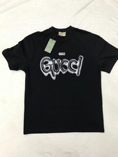 GUCCI BIG SPRAYED LOGO BLACK &