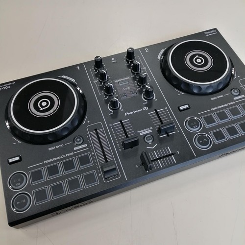 Pioneer controller ddj 200 - pioneer,