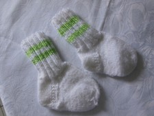 Baby Kleinkind, Socken weiß,  Handgestrickt,  Wolle, Fußlänge ungedehnt 13 cm