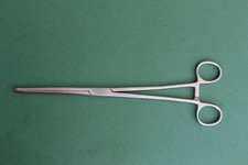 Arterienklemme Gefäßklemme