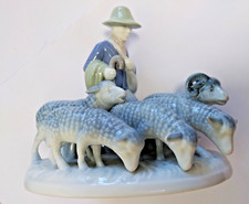 Porzellan Figur - Schäfer mit 5 Schafen, Gerold & Co. Tettau 18  x 12  x 16 cm
