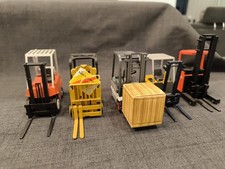 1:25 NZG Gabelstapler Komatsu BT OxK Caterpillar Seitenstapler  5 Modelle