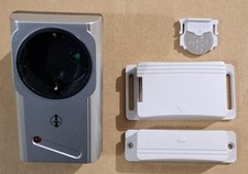 Funksteckdose (PAR-1500) mit Funkfensterschalter (ITM-100) von intertechno