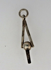Figürlicher Schlüssel Zirkel