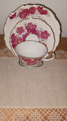 Sammeltasse rot weiß - ,