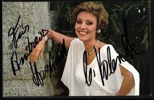 Ansichtskarte Musikerin Caterina Valente in weißem Kleid, Autograph 