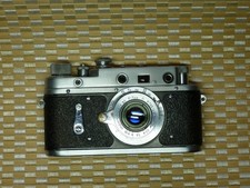 Zorki  2 C mit  Industar-22    1:3,5  F=5 cm