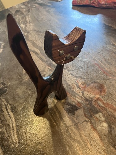 Ringkatze aus holz dem - aus,