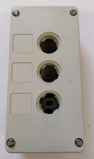 Siemens 3SB18 03-0AC-Z  3-fach Leergehäuse  ---NEU---