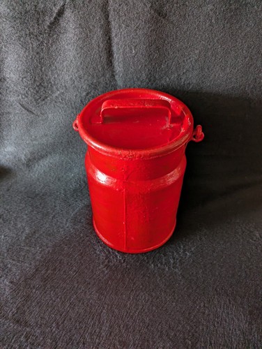 Vintage milchkanne aus metall - vintage,