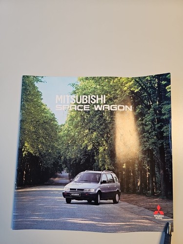 Mitsubishi space wagon - mitsubishi,