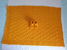 Babydecke handgestrickt 60x90 und Babyschuhe