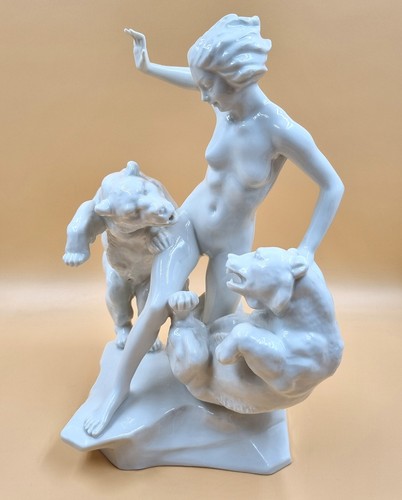 Porzellanfigur