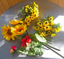 Konvolut 60 Kunstblumen -