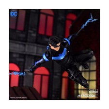 Mezco one nightwing dc - 12,
