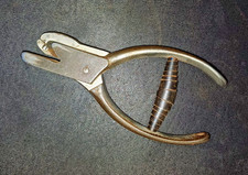 Lochzange Schaffnerzange