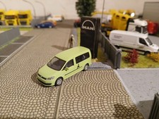 Rietze VW Caddy Maxi Grün 1:87