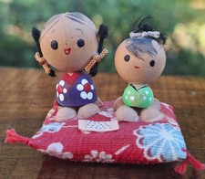 Kokeshi Mini Holz Figur aus Japan 3,5cm alte Handarbeit - Rarität Unikat Sammler