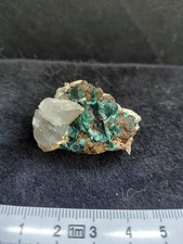 Malachit Quarz  xx,  Kallenhardt, Sauerland :