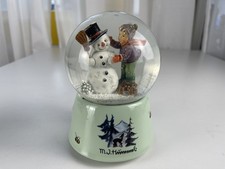 Hummel Figur Schneekugel