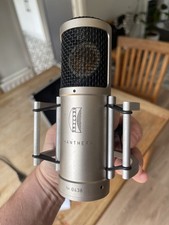 Brauner Phanthera Mikrofon