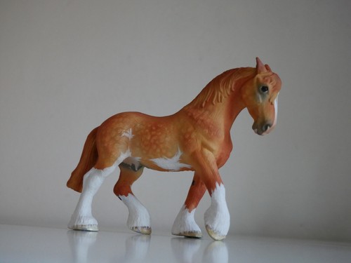 Modellpferd repaint clydesdaly - modellpferd,