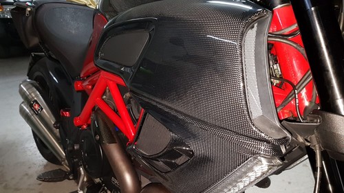 Seitenteile tank carbon 100 - seitenteile,