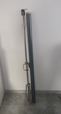 Alte Stativleinwand mit Ständer Rolloleinwand  Projektionswand Lichtbildwand