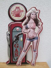 Wandschild Tankstelle Station Gas Girl /Frau Blechschild Deko Wohnen  H.58cm