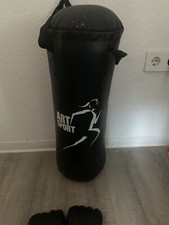 Boxsack 10 kg und neue mma Handschuhe 
