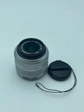 Olympus M. Zuiko Objektiv 14–42 mm F3,5–5,6 II R MSC Zoom silber MFT