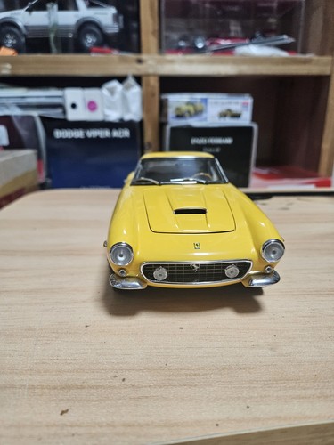 Cmc ferrari 250 - 1:18, gt