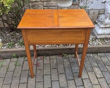 Antiker Tisch Nähtisch