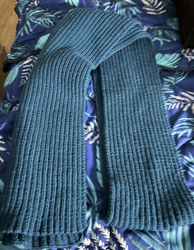 Handgestrickter schal blau - ,