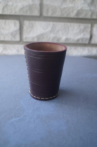 Unbenutzter leder - ,