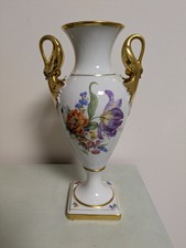 Schöne Prunk Vase Amphorenvase Alka Kaiser mit Vergoldung und Blumen Dekor