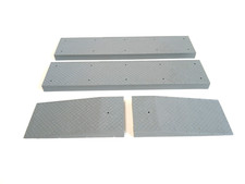 Pola - Bahnsteige Rampen neu -