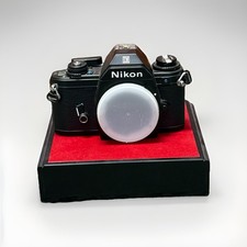 Nikon EM Spiegelreflexkamera Body - Sehr guter Zustand