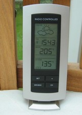 2 x WS7208 Funkuhr Wetterstation von Technoline