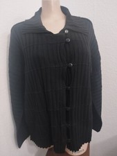 Karin Glasmacher , Strickjacke