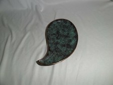 alte Metallschale in