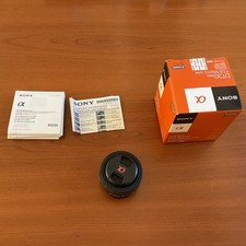 Sony Alpha SAL30M28 30 mm F/2.8 DT MF AF SAM Objektiv